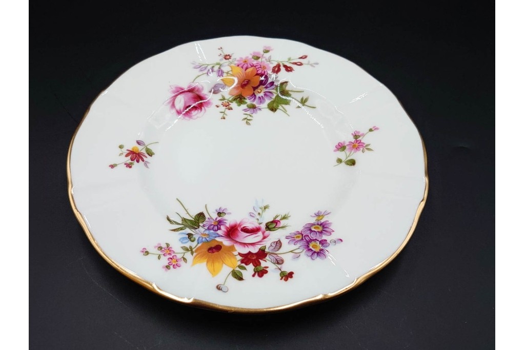 イギリス　ROYAL CROWN DERBY(ロイヤルクラウンダービー)　ポジー　花束文様が愛らしいトリオ5客セット　(R-085303)