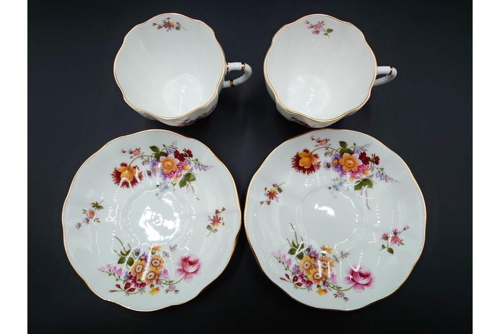 イギリス　ROYAL CROWN DERBY(ロイヤルクラウンダービー)　ポジー　花束文様が愛らしいトリオ5客セット　(R-085303)