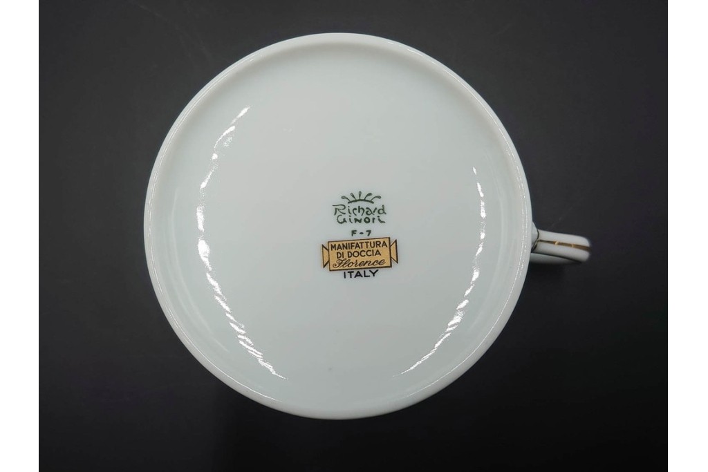 イタリア　Richard Ginori(リチャードジノリ)　インペロジュリエッタ　ピンクリボンと小花柄が可憐なトリオ4客セット　(R-085304)