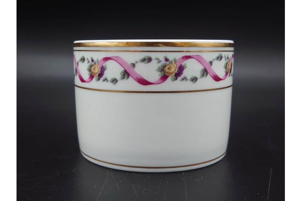 イタリア　Richard Ginori(リチャードジノリ)　インペロジュリエッタ　ピンクリボンと小花柄が可憐なトリオ4客セット　(R-085304)