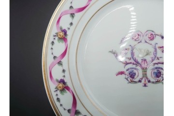 イタリア　Richard Ginori(リチャードジノリ)　インペロジュリエッタ　ピンクリボンと小花柄が可憐なトリオ4客セット　(R-085304)