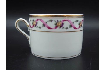 イタリア　Richard Ginori(リチャードジノリ)　インペロジュリエッタ　ピンクリボンと小花柄が可憐なトリオ4客セット　(R-085304)