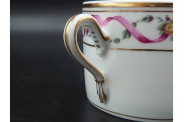 イタリア　Richard Ginori(リチャードジノリ)　インペロジュリエッタ　ピンクリボンと小花柄が可憐なトリオ4客セット　(R-085304)