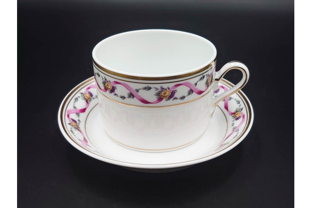 イタリア　Richard Ginori(リチャードジノリ)　インペロジュリエッタ　ピンクリボンと小花柄が可憐なトリオ3客セット　(R-085305)