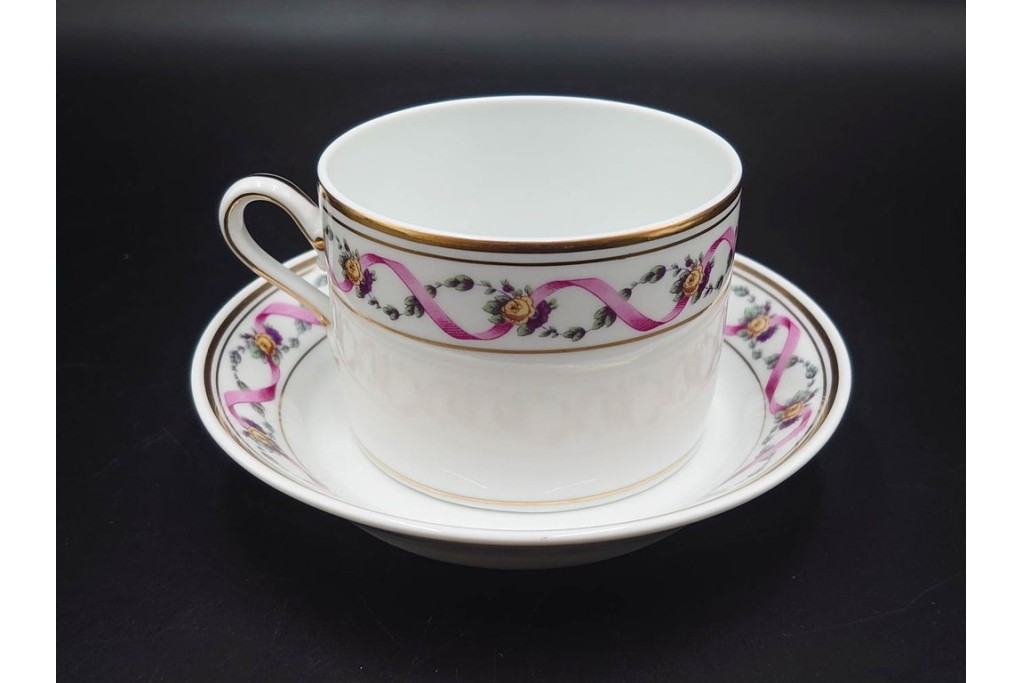 イタリア　Richard Ginori(リチャードジノリ)　インペロジュリエッタ　ピンクリボンと小花柄が可憐なトリオ3客セット　(R-085305)