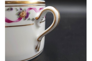 イタリア　Richard Ginori(リチャードジノリ)　インペロジュリエッタ　ピンクリボンと小花柄が可憐なトリオ3客セット　(R-085305)