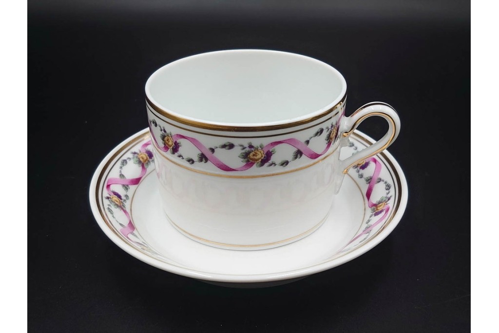 イタリア　Richard Ginori(リチャードジノリ)　インペロジュリエッタ　ピンクリボンと小花柄が可憐なトリオ3客セット　(R-085305)