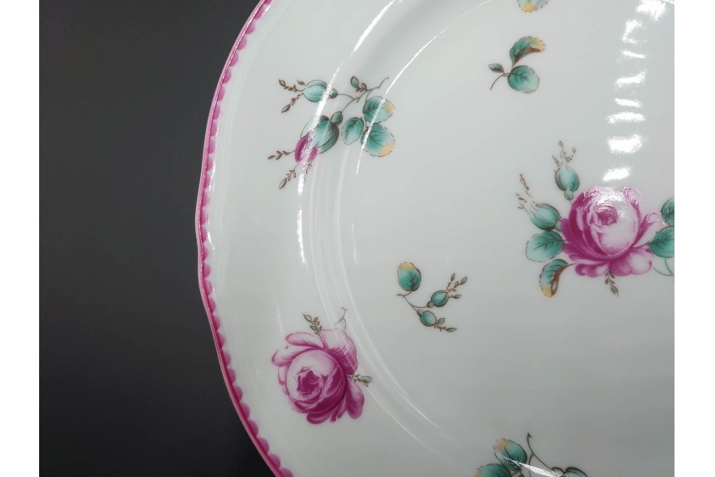 イタリア　Richard Ginori(リチャードジノリ)　アンティックローズ　可憐なバラが散りばめられたトリオ3客セット　(R-085306)