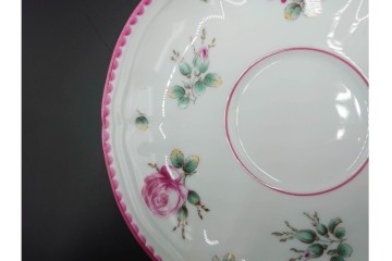 イタリア　Richard Ginori(リチャードジノリ)　アンティックローズ　可憐なバラが散りばめられたトリオ3客セット　(R-085306)