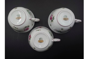 イタリア　Richard Ginori(リチャードジノリ)　アンティックローズ　可憐なバラが散りばめられたトリオ3客セット　(R-085306)