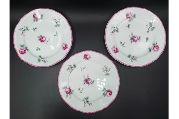 イタリア　Richard Ginori(リチャードジノリ)　アンティックローズ　可憐なバラが散りばめられたトリオ3客セット　(R-085306)