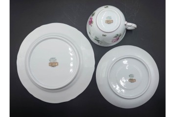 イタリア　Richard Ginori(リチャードジノリ)　アンティックローズ　可憐なバラが散りばめられたトリオ4客セット　(R-085307)