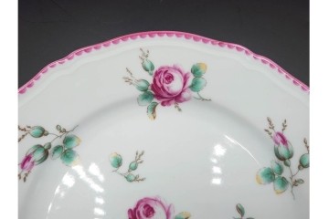 イタリア　Richard Ginori(リチャードジノリ)　アンティックローズ　可憐なバラが散りばめられたトリオ4客セット　(R-085307)