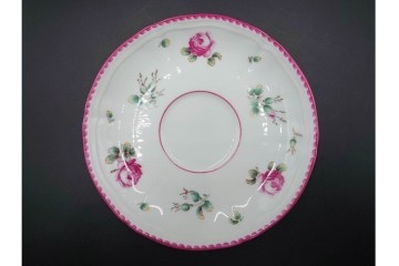 イタリア　Richard Ginori(リチャードジノリ)　アンティックローズ　可憐なバラが散りばめられたトリオ4客セット　(R-085307)