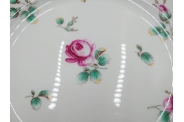 イタリア　Richard Ginori(リチャードジノリ)　アンティックローズ　可憐なバラが散りばめられたトリオ4客セット　(R-085307)