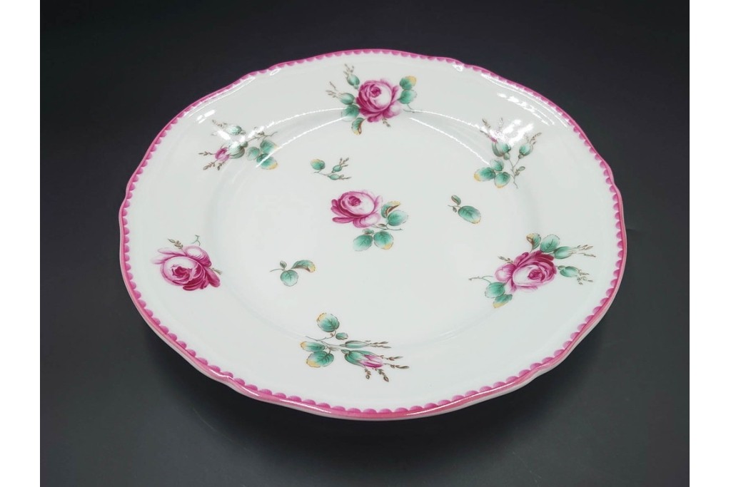 イタリア　Richard Ginori(リチャードジノリ)　アンティックローズ　可憐なバラが散りばめられたトリオ4客セット　(R-085307)