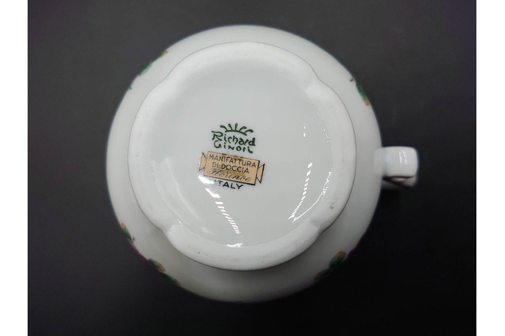 イタリア　Richard Ginori(リチャードジノリ)　アンティックローズ　ピンクの縁取りが上品なティーポット・シュガーポット・クリーマーセット　(R-085308)