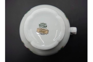 イタリア　Richard Ginori(リチャードジノリ)　アンティックローズ　ピンクの縁取りが上品なティーポット・シュガーポット・クリーマーセット　(R-085308)