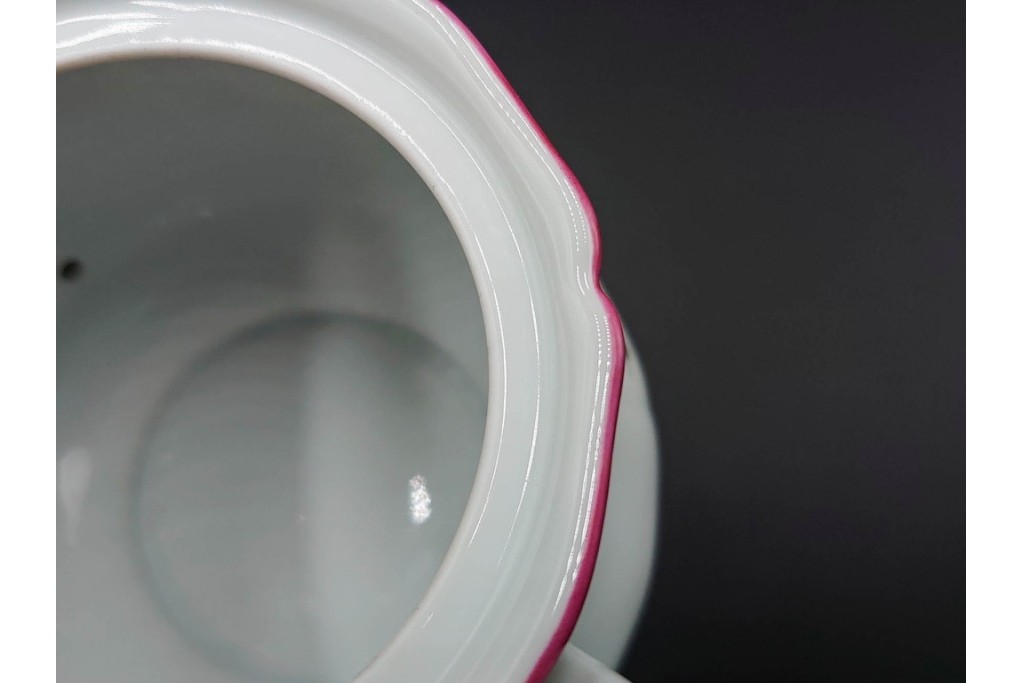 イタリア　Richard Ginori(リチャードジノリ)　アンティックローズ　ピンクの縁取りが上品なティーポット・シュガーポット・クリーマーセット　(R-085308)