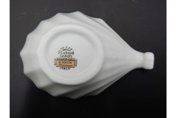 イタリア　Richard Ginori(リチャードジノリ)　アンティックローズ　可憐なバラがモチーフのコンポート・スプーンレストセット　(R-085309)