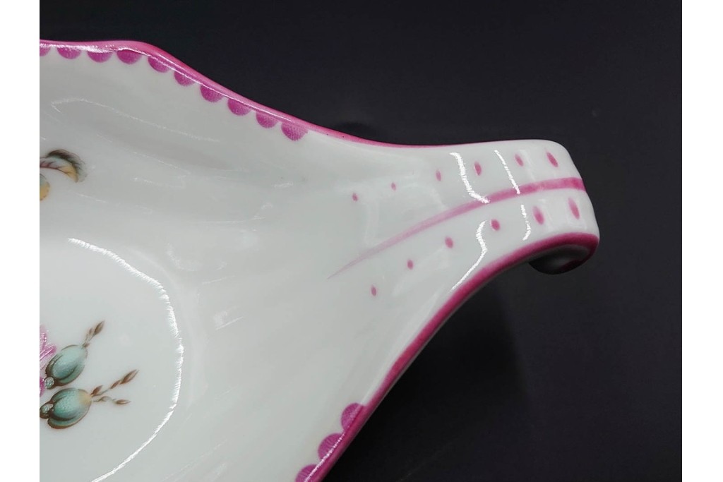 イタリア　Richard Ginori(リチャードジノリ)　アンティックローズ　可憐なバラがモチーフのコンポート・スプーンレストセット　(R-085309)