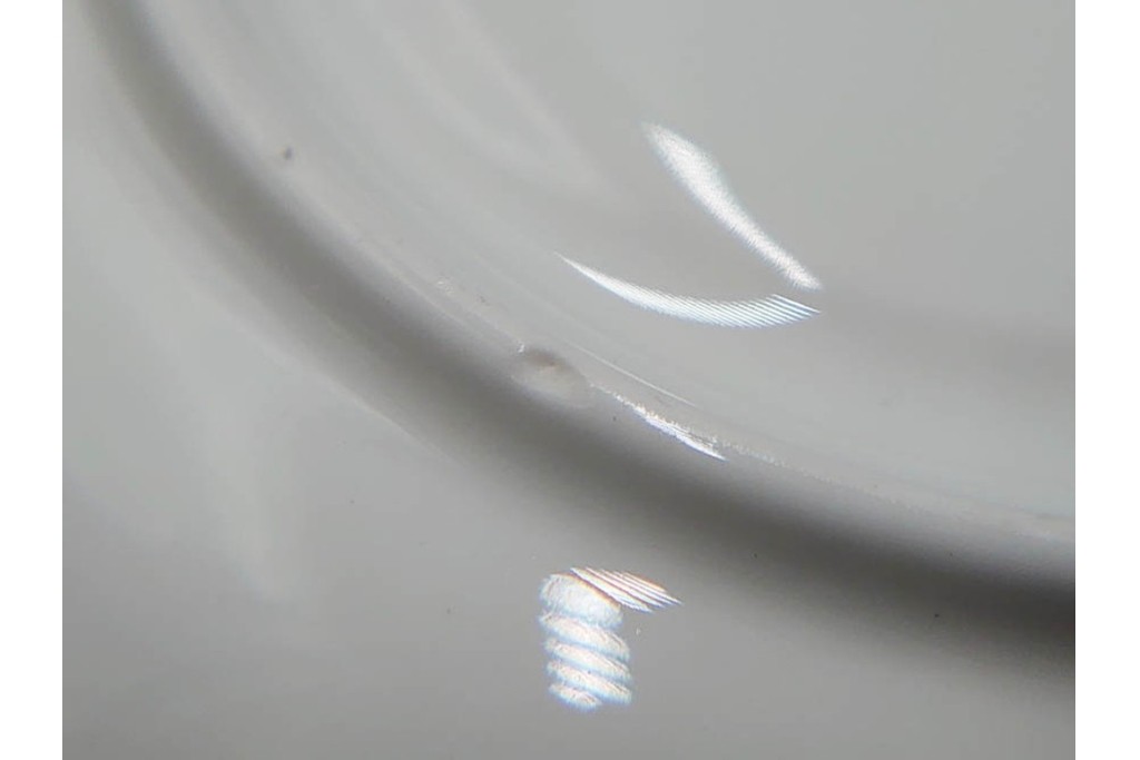 イギリス　ROYAL ALBERT(ロイヤルアルバート)　プチポワン　刺繍図案のような小花模様が可愛らしいカップ&ソーサー6客セット　(R-085310)