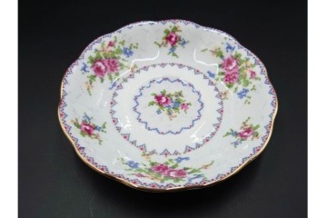 イギリス　ROYAL ALBERT(ロイヤルアルバート)　プチポワン　刺繍図案のような小花模様が可愛らしいカップ&ソーサー6客セット　(R-085311)