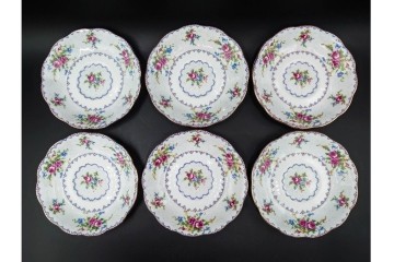 イギリス　ROYAL ALBERT(ロイヤルアルバート)　プチポワン　刺繍図案のような小花模様が可愛らしいカップ&ソーサー6客セット　(R-085311)