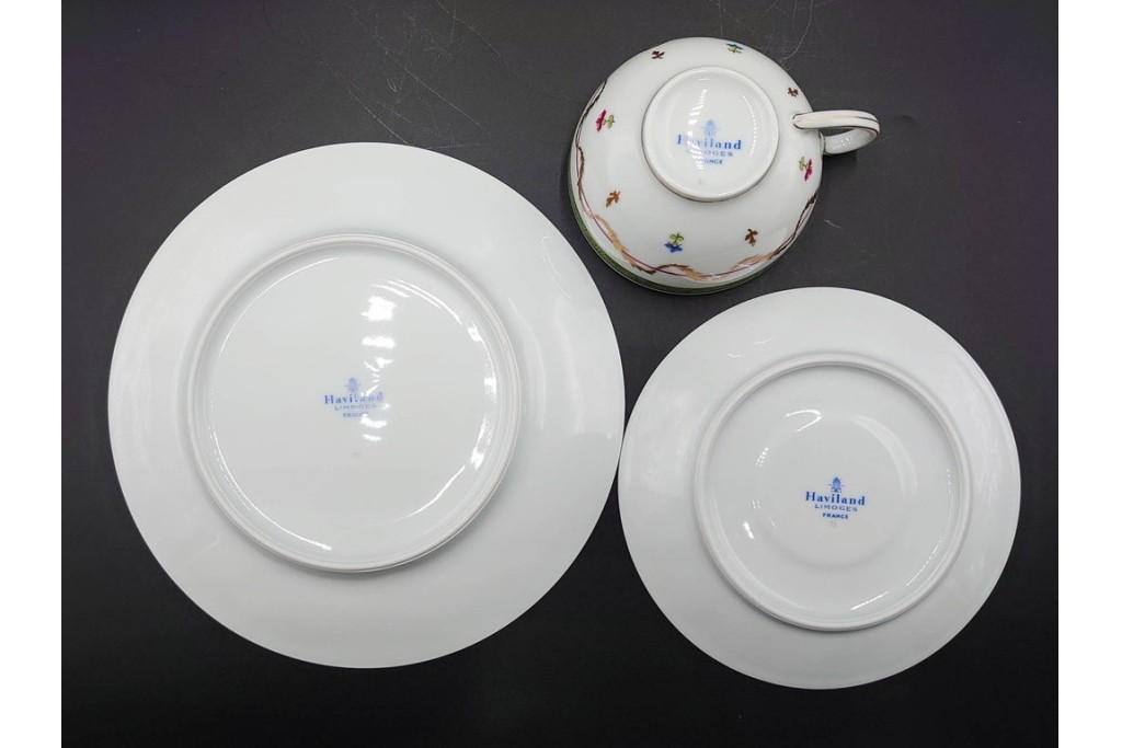 フランス　LIMOGES(リモージュ)　HAVILAND(アビランド)　Vieux Paris(ヴューパリ)　小花とリースが上品なトリオ4客セット　(R-085312)