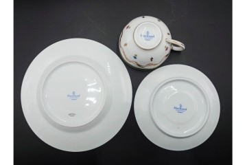フランス　LIMOGES(リモージュ)　HAVILAND(アビランド)　Vieux Paris(ヴューパリ)　小花とリースが上品なトリオ4客セット　(R-085312)