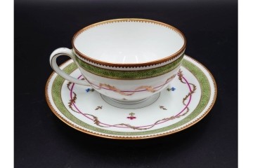 フランス　LIMOGES(リモージュ)　HAVILAND(アビランド)　Vieux Paris(ヴューパリ)　小花とリースが上品なトリオ4客セット　(R-085312)