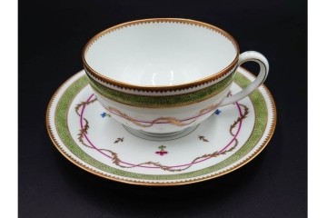 フランス　LIMOGES(リモージュ)　HAVILAND(アビランド)　Vieux Paris(ヴューパリ)　小花とリースが上品なトリオ4客セット　(R-085312)