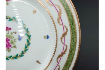 フランス　LIMOGES(リモージュ)　HAVILAND(アビランド)　Vieux Paris(ヴューパリ)　小花とリースが上品なトリオ4客セット　(R-085312)