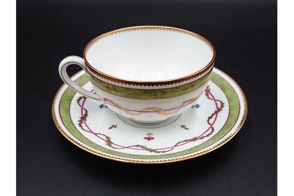 フランス　LIMOGES(リモージュ)　HAVILAND(アビランド)　Vieux Paris(ヴューパリ)　小花とリースが上品なトリオ4客セット　(R-085312)