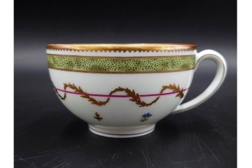 フランス　LIMOGES(リモージュ)　HAVILAND(アビランド)　Vieux Paris(ヴューパリ)　小花とリースが上品なトリオ4客セット　(R-085313)