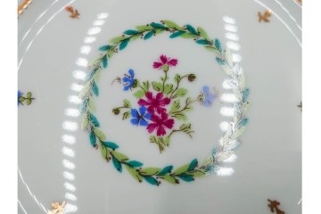 フランス　LIMOGES(リモージュ)　HAVILAND(アビランド)　Vieux Paris(ヴューパリ)　小花とリースが上品なトリオ4客セット　(R-085313)