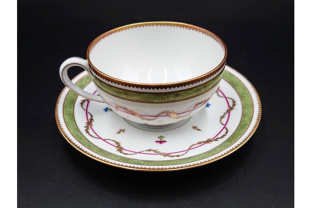 フランス　LIMOGES(リモージュ)　HAVILAND(アビランド)　Vieux Paris(ヴューパリ)　小花とリースが上品なトリオ4客セット　(R-085313)