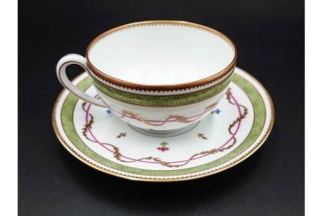 フランス　LIMOGES(リモージュ)　HAVILAND(アビランド)　Vieux Paris(ヴューパリ)　小花とリースが上品なトリオ4客セット　(R-085313)