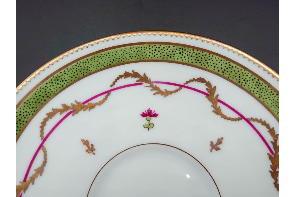 フランス　LIMOGES(リモージュ)　HAVILAND(アビランド)　Vieux Paris(ヴューパリ)　小花とリースが上品なトリオ4客セット　(R-085313)