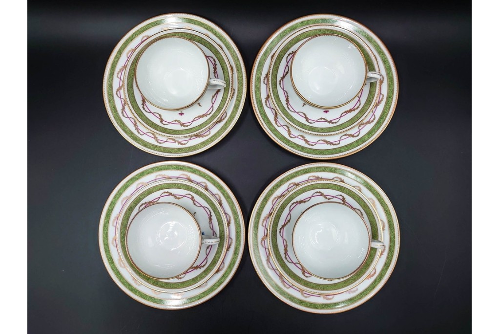 フランス　LIMOGES(リモージュ)　HAVILAND(アビランド)　Vieux Paris(ヴューパリ)　小花とリースが上品なトリオ4客セット　(R-085313)