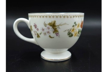 イギリス　WEDGWOOD(ウェッジウッド)　ミラベル　可憐な花模様が食卓を彩るトリオ4客セット　(R-085314)