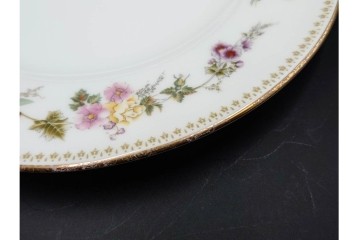 イギリス　WEDGWOOD(ウェッジウッド)　ミラベル　可憐な花模様が食卓を彩るトリオ4客セット　(R-085314)