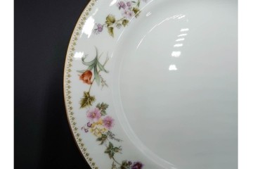 イギリス　WEDGWOOD(ウェッジウッド)　ミラベル　可憐な花模様が食卓を彩るトリオ4客セット　(R-085314)