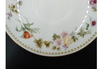 イギリス　WEDGWOOD(ウェッジウッド)　ミラベル　可憐な花模様が食卓を彩るトリオ4客セット　(R-085314)