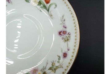 イギリス　WEDGWOOD(ウェッジウッド)　ミラベル　可憐な花模様が食卓を彩るトリオ4客セット　(R-085314)