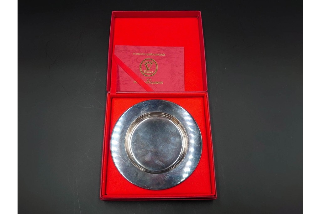 スペイン　VARO,S.A. VALENTI(バロッサバレンティ)　馬とユニコーンをかたどった金属製のトレイ・プレート・栓抜き3点セット　外箱付き　(R-085316)