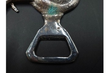 スペイン　VARO,S.A. VALENTI(バロッサバレンティ)　馬とユニコーンをかたどった金属製のトレイ・プレート・栓抜き3点セット　外箱付き　(R-085316)