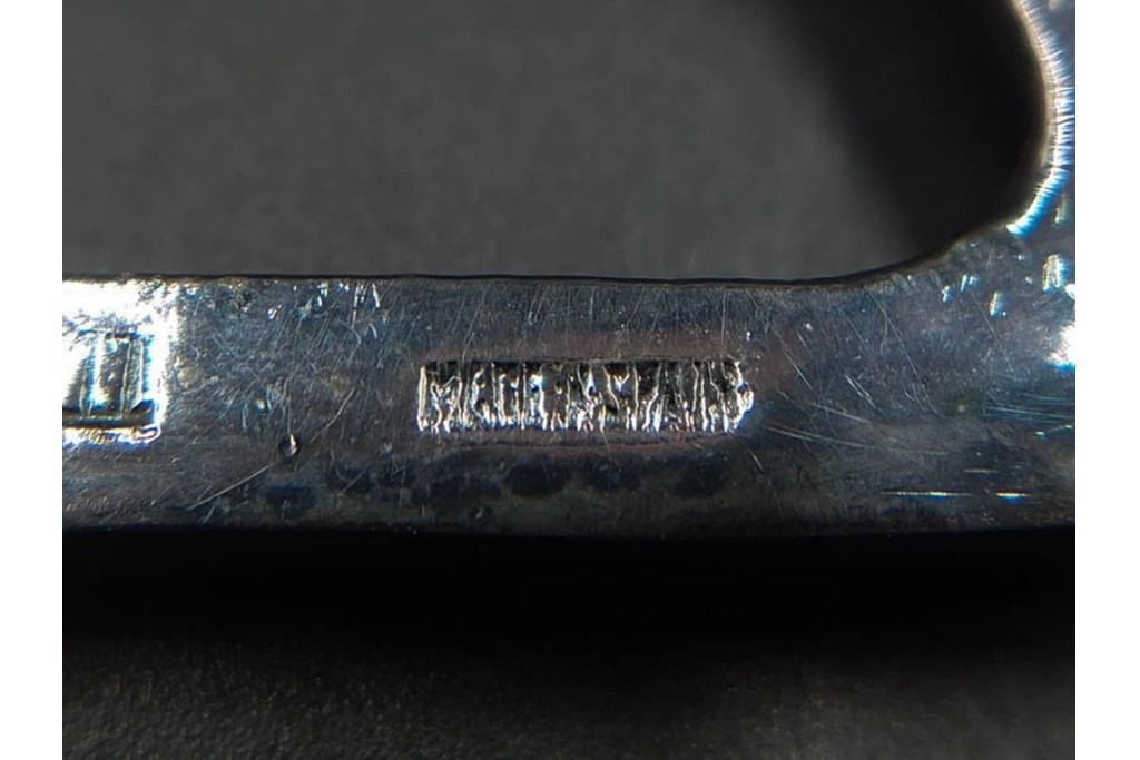 スペイン　VARO,S.A. VALENTI(バロッサバレンティ)　馬とユニコーンをかたどった金属製のトレイ・プレート・栓抜き3点セット　外箱付き　(R-085316)