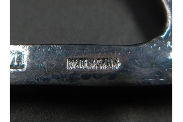 スペイン　VARO,S.A. VALENTI(バロッサバレンティ)　馬とユニコーンをかたどった金属製のトレイ・プレート・栓抜き3点セット　外箱付き　(R-085316)