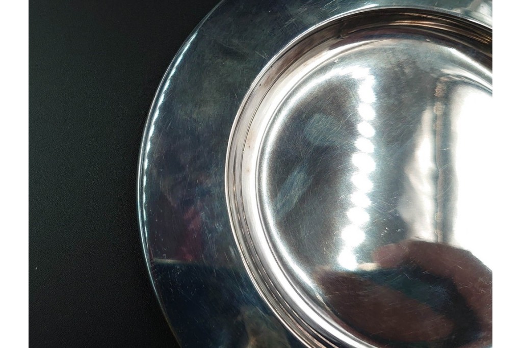 スペイン　VARO,S.A. VALENTI(バロッサバレンティ)　馬とユニコーンをかたどった金属製のトレイ・プレート・栓抜き3点セット　外箱付き　(R-085316)